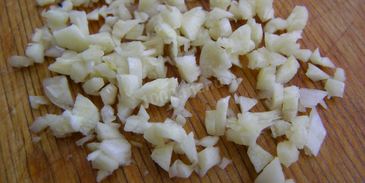 речная рыба в мультиварке с лимонами на пару