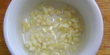 речная рыба в мультиварке с лимонами на пару