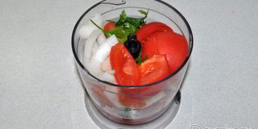 рыба под овощным соусом