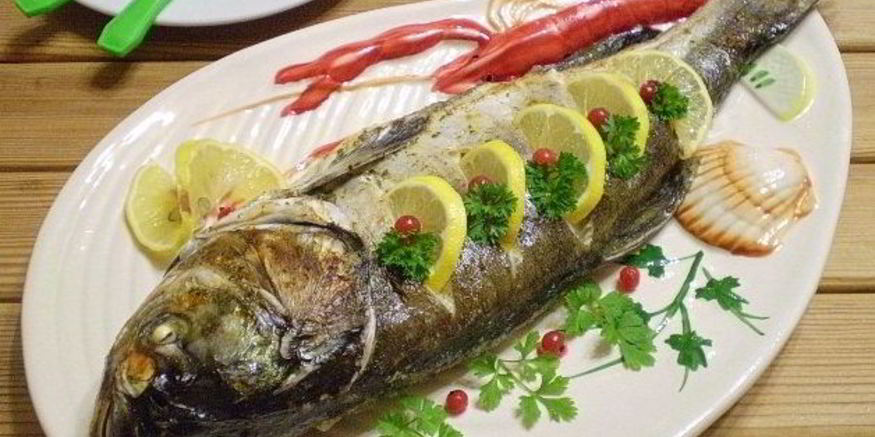 Рецепт рыбы в духовке со сметаной