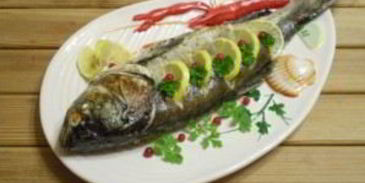 рыба в духовке со сметаной