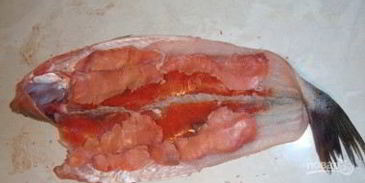 судак фаршированный целиком