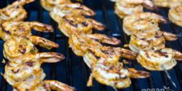 шашлычки из креветок на гриле