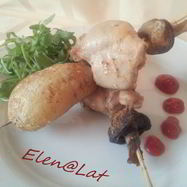 Рецепт Шашлычков из курочки с молодой картошечкой и шампиньонами