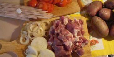 шашлычок по-домашнему с картошечкой