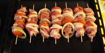 шашлычок по-домашнему с картошечкой