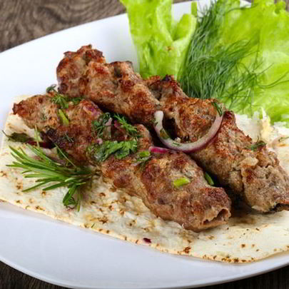 Шашлык из баранины с бальзамическим уксусом и розмарином