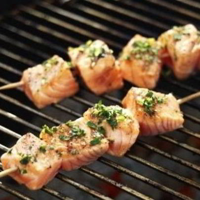 Шашлык из рыбы на мангале