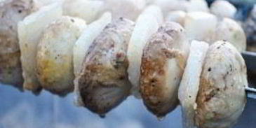 шашлык из шампиньонов