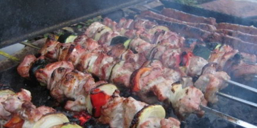 Рецепт шашлыка из свинины с киви