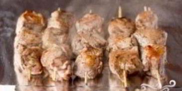 шашлык на шпажках в духовке