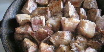 шашлык на сковороде из свинины