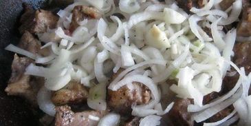 шашлык на сковороде из свинины