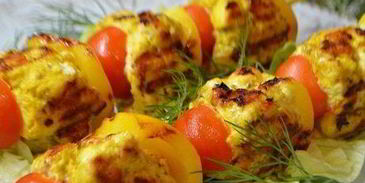 шашлыки из рубленного мяса с овощами