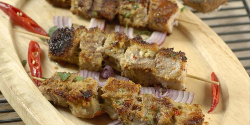 Рецепт свиных шашлыков в кокосовой стружке