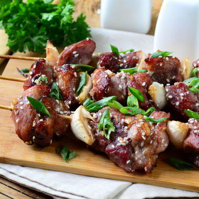 Тайский шашлычок на шпажках