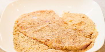 быстрый шницель в тройной панировке