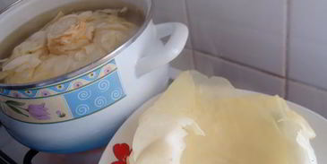 капустный шницель с грибами и овощами