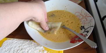 капустный шницель с грибами и овощами