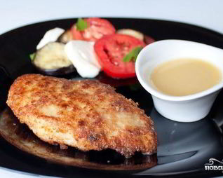 Куриные шницели с пармезаном