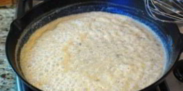 говяжий стейк с молочной подливой