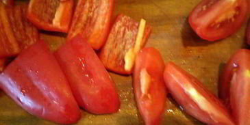 перечный раундрамб-стейк с грилованными овощами