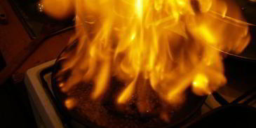 перечный раундрамб-стейк с грилованными овощами