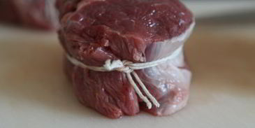 стейк из говядины с классическим винным соусом