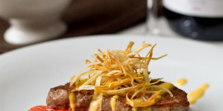 Рецепт стейка из говядины с тыквенным соусом и пюре из брокколи