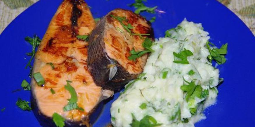 Рецепт стейка из кижуча в соке красного апельсина