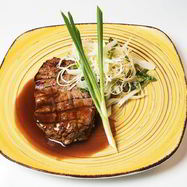 Рецепт Стейка рибай с соусом демиглас