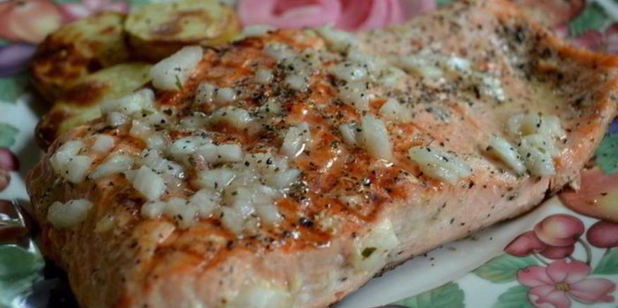 Рецепт стейка семги на вермут-маринаде