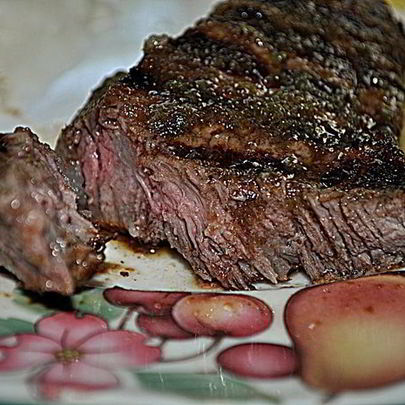 Стейк в лаймовом маринаде