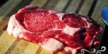 стейк в сырном соусе