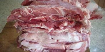 стейки на решетке и картошка-трясучка