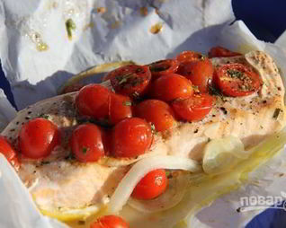 Стейки семги в пергаменте