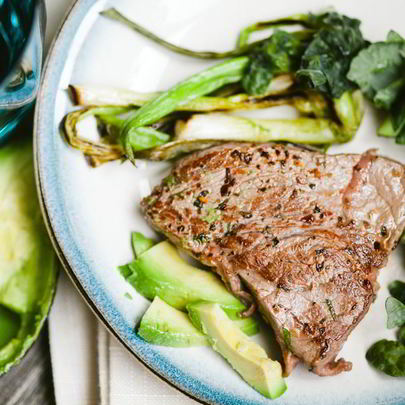 Жаренный стейк из говядины