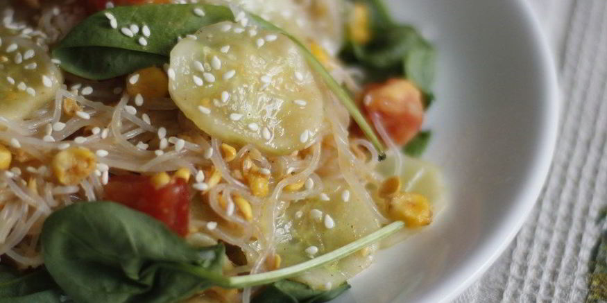 Рецепт стеклянной лапши с кукурузой и имбирным соусом