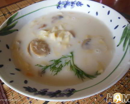 Сырная лапша с шампиньонами