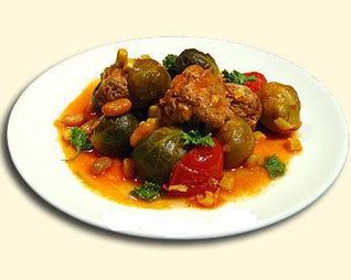 Брюссельськая капуста с тефтельками в соусе