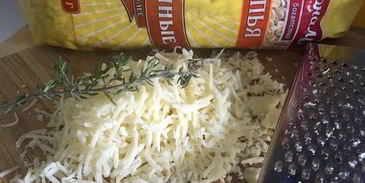 домашние тефтели в томатном соусе с зеленым булгуром