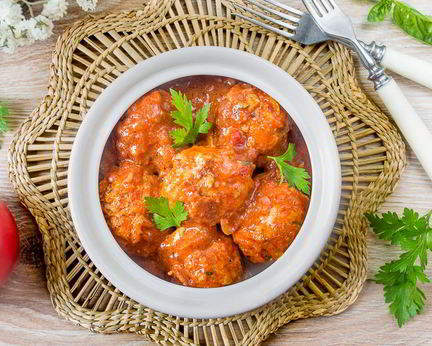 Кабачковые тефтели в томатном соусе