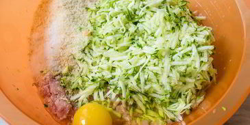 кабачковые тефтели в томатном соусе