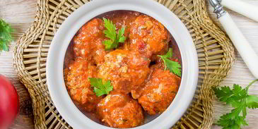 кабачковые тефтели в томатном соусе