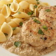 Рецепт Куриных тефтелей в пикантном грибном соусе