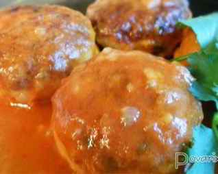 Куриные тефтели в томатном соусе