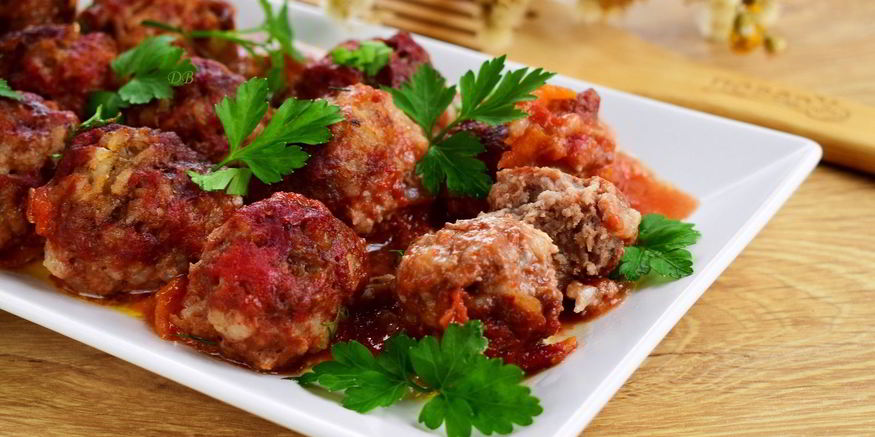 Рецепт мясных тефтелей ностальгия с рисом в томатном соусе