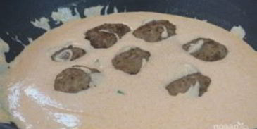 очень нежные тефтели в томатно-сметанном соусе