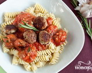 Паста с тефтелями