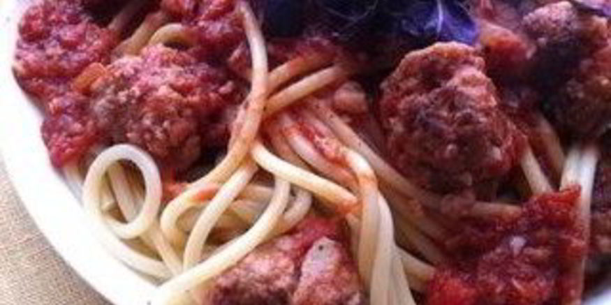 Рецепт спагетти болоньезе с тефтелями